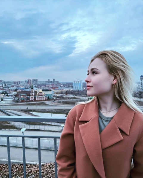 Софья - cекс и интим услуги у метро Электросила за 8000 р. час, телефон +7(981)758-59-09 - фото 1